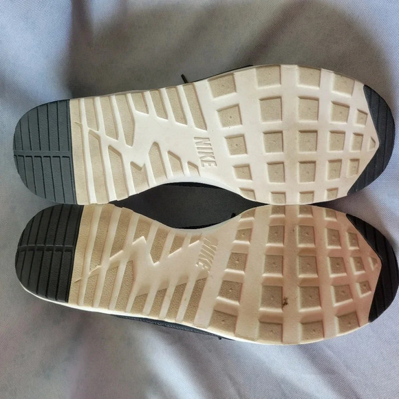 Nike Air Max Thea Black/Gray Leopard Running Walking Sneakers, Women Size 11.5 - Picture 10 of 13